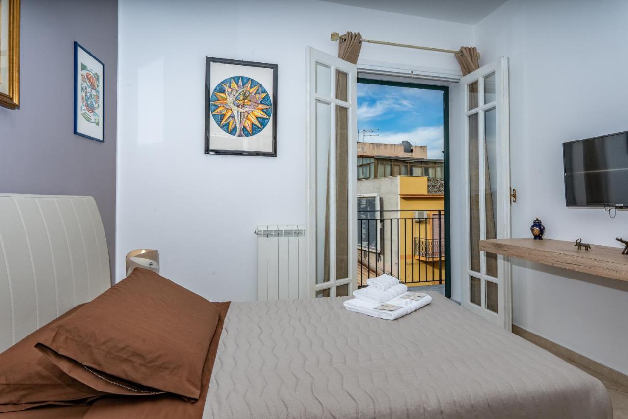 B&B Una Terrazza Sul Golfo Di Sferracavallo Exterior foto