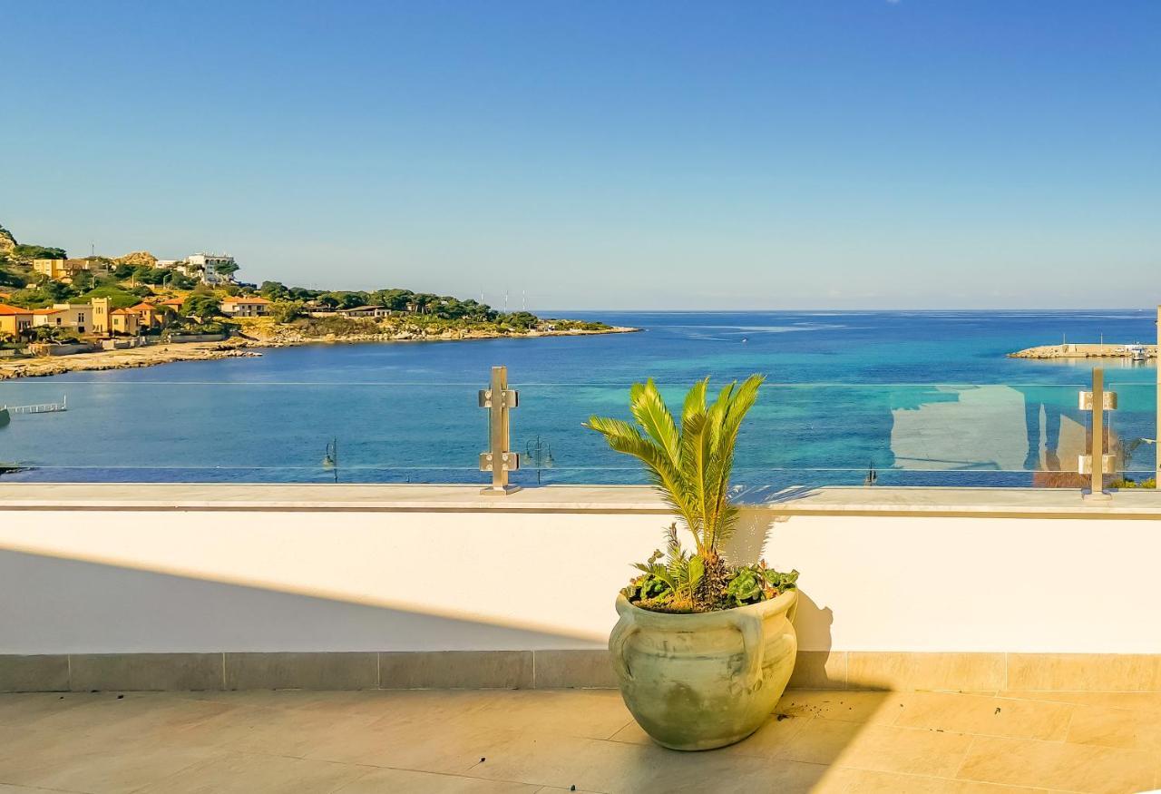 B&B Una Terrazza Sul Golfo Di Sferracavallo Exterior foto