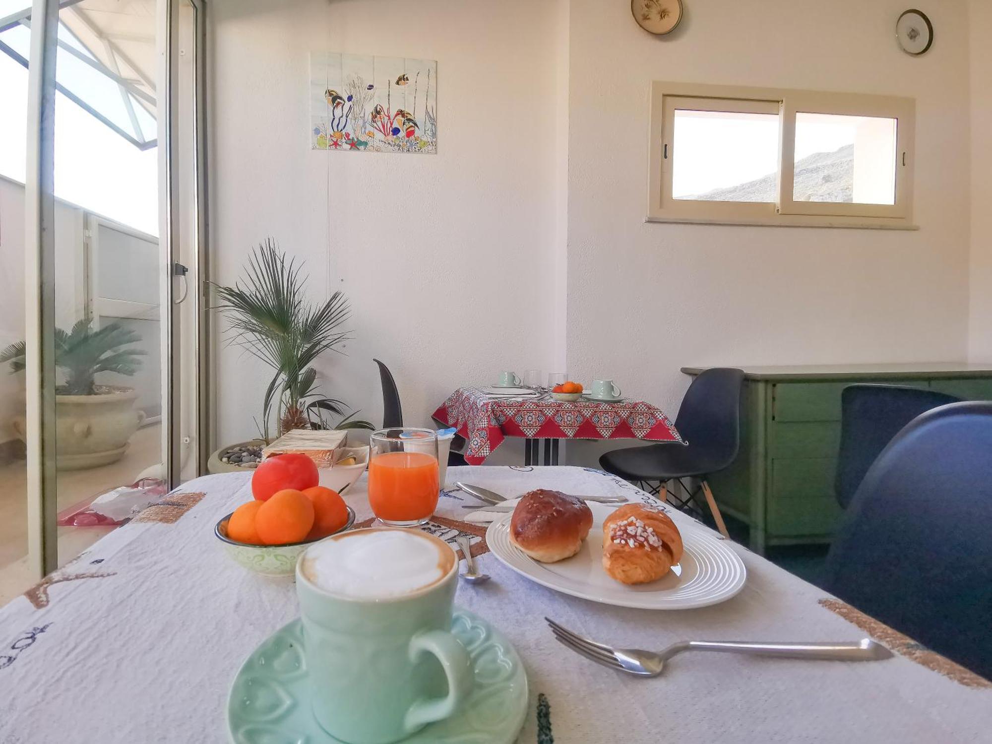 B&B Una Terrazza Sul Golfo Di Sferracavallo Exterior foto
